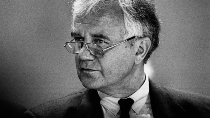 Manfred Stolpe, 1993