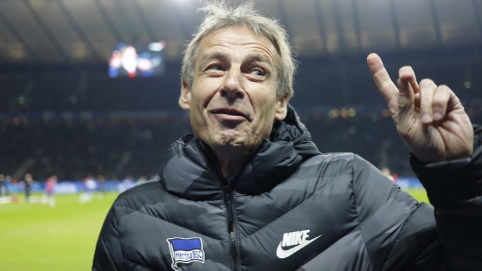 Jürgen Klinsmann: Bekommt er eine gültig Lizenz? Hertha-Trainer Jürgen Klinsmann.