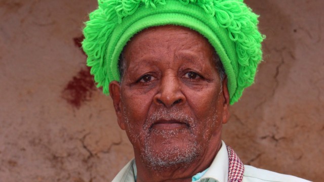 Reise nach Äthiopien: Zumra Nuru lebt im Dorf Awra Amba im Norden Äthiopiens. Wer ihn trifft, lernt eine revolutionäre Idee von Gemeinschaft kennen.