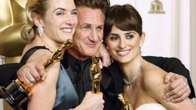 Oscar-Verleihung in Hollywood: Kate Winslet, Sean Penn und Penelope Cruz mit ihren Oscars.