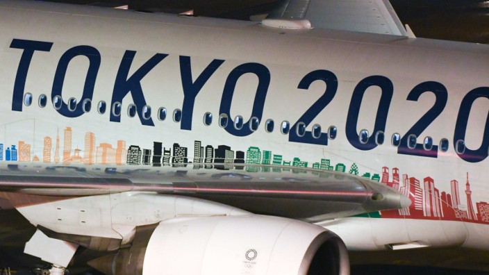 November 23, 2019, Tokyo, Japan: A Japan AirLine airplane can be seen with the logo of the Tokyo 2020 Olympics at Haneda; Tokio