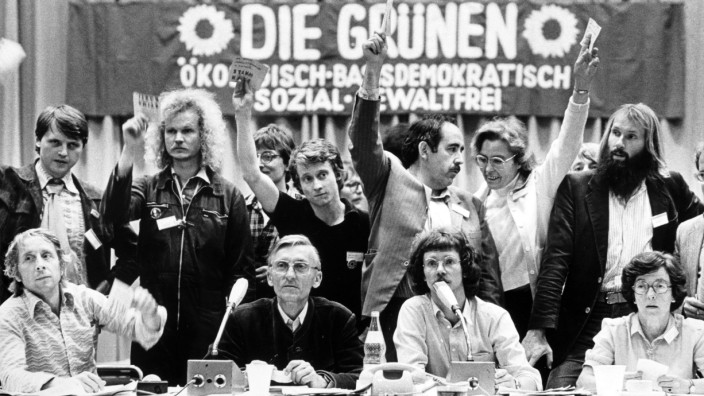 40 Jahre Grüne - Von der Protestpartei in die Mitte der Gesellschaft -  Politik - SZ.de