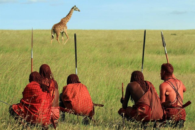 Der weiße Massai Krieger benjamin eicher