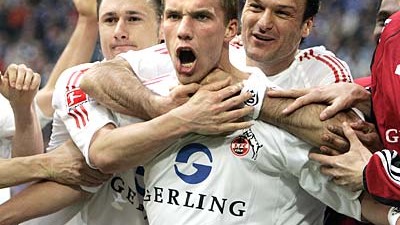 Abschied aus München: Alle für Poldi: Der 1. FC Köln und die Stadt Köln freut sich auf die Rückkehr von Lukas Podolski (Archivbild aus dem April 2006). Auch in München ist man froh, dass der Wechsel nun endlich feststeht.