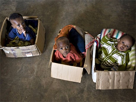 Waisenkinder im Kongo; Reuters
