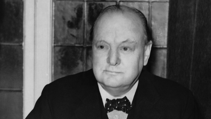 Winston Churchill, 1938