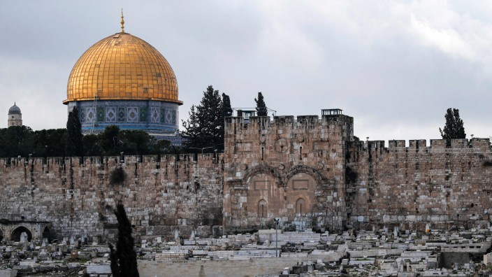 Nahost-Konflikt: Der Tempelberg in Jerusalem mit dem Felsendom: Nach Trumps Willen soll auch dieses Heiligtum der Muslime zu Israel gehören.