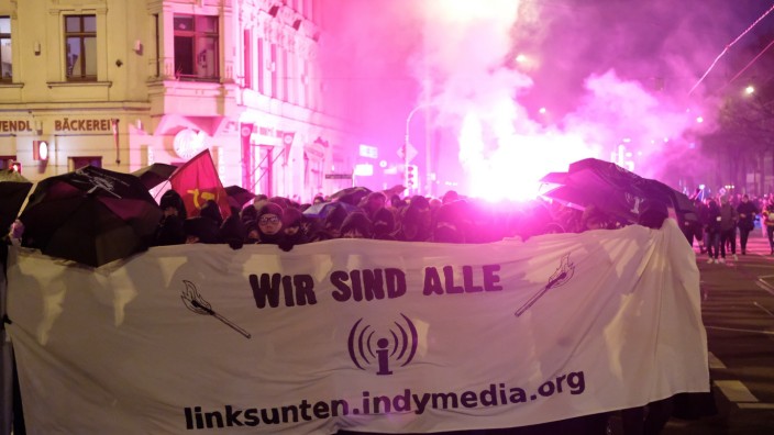 Demonstration gegen Indymedia-Verbot