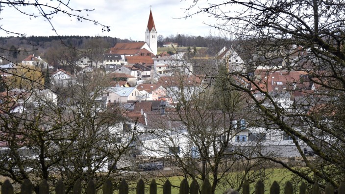 Kommunalwahl in Isen: Rund 5850 Einwohner hat die Marktgemeinde Isen. Circa 4350 dürfen am 15. März über den Bürgermeister und die Gemeinderäte abstimmmen.
