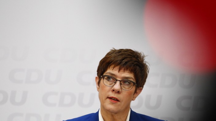 Annegret Kramp-Karrenbauer To Step Down As CDU Leader