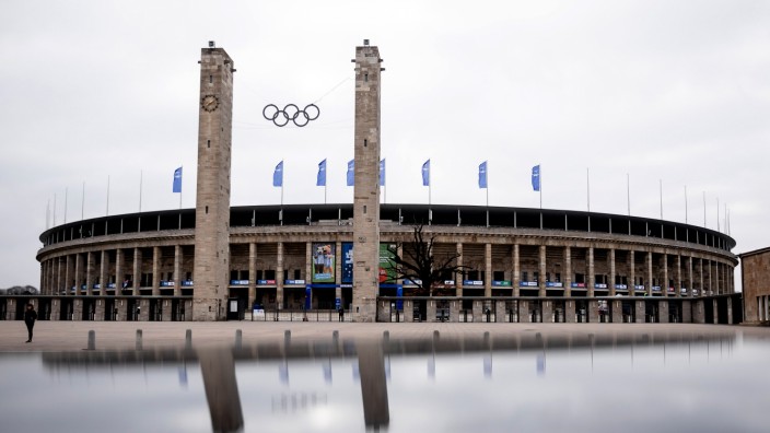 Olympische Ringe am Berliner Olympiastadion