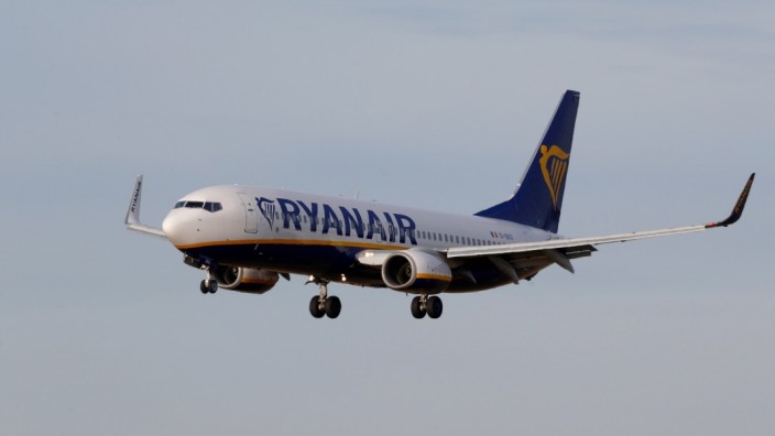 FILE PHOTO: Ryanair Boeing 737-8AS plane EI-EKG approaches Riga International Airport in Riga