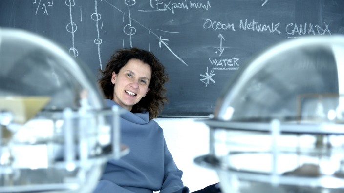 Elementarphysikerin: Ursprünglich wollte Elisa Resconi Balletttänzerin werden, doch dann überwog die Leidenschaft für Physik. Heute erforscht sie Neutrinos, die sogenannten Geisterteilchen.