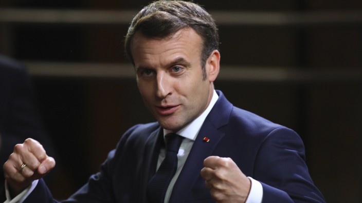 Frankreich: Präsident Emmanuel Macron steht wegen seiner Rentenpläne unter Beschuss von links und rechts.
