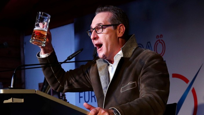 Former FPOe head Strache delivers a speech on political Ash Wednesday in Vienna