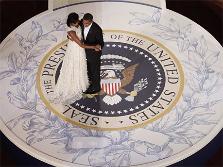 Barack und Michelle Obama; AP