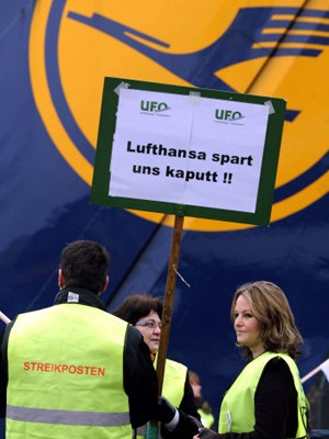 Streik Lufthansa-Kabinenpersonal hebt nicht ab ddp