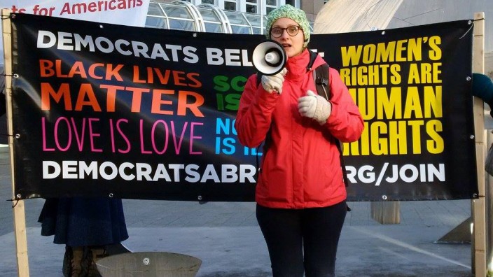Candice Kerestan, leitet die Democrats Abroad in Deutschland und lebt in München