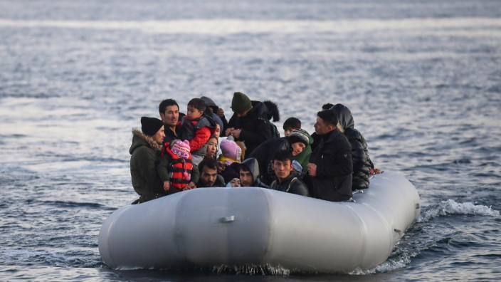 Flüchtlinge: Vergangenen Sonntag kommen Migranten per Boot auf der Insel Lesbos an.