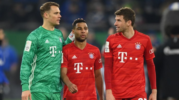FC Bayern: Spieler nach dem Pokalspiel 2020 gegen Schalke 04