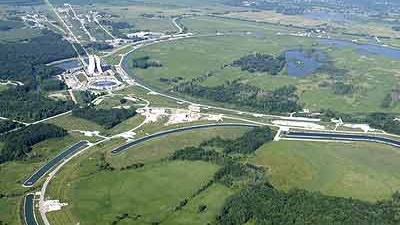 Die Suche nach den Gottesteilchen: Der Tevatron-Beschleuniger des Fermilab befindet sich in der Nähe von Chicago.