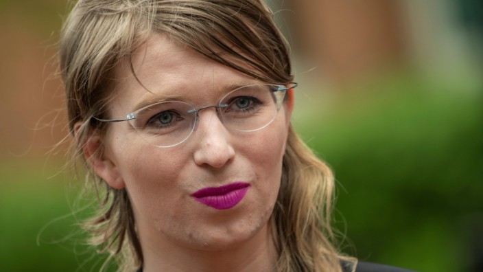Whistleblowerin: Whistleblowerin Chelsea Manning