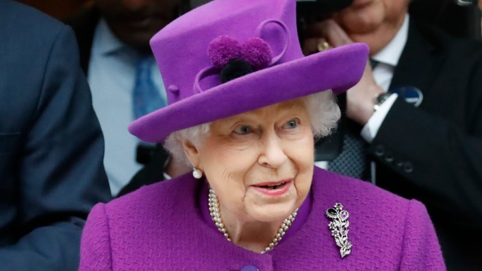 Britisches Königshaus: Wandte sich aus der Isolation mit einer zuversichtlichen Botschaft ans Volk: Elisabeth II..