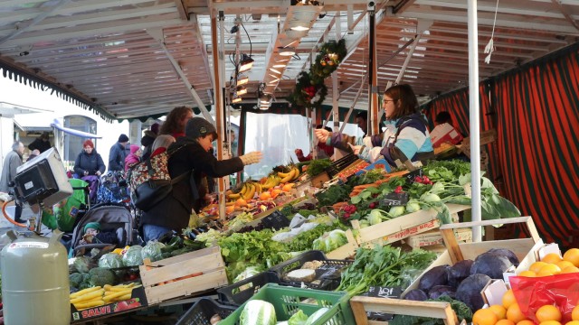 Freisinger im Krisenmodus: Der beliebte „Grüne Wochenmarkt“ kehrt nach mehr als einem Jahr in die Freisinger Innenstadt zurück.