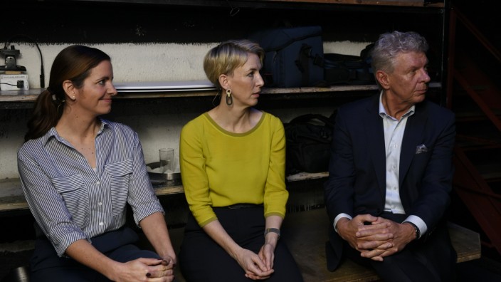 Die OB-Wahl ist entschieden, jetzt verhandeln Kristina Frank (CSU), Katrin Habenschaden (Grüne) und Dieter Reiter (SPD) über Bündnisse.