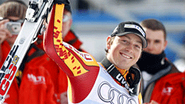 Ski-WM: Abfahrts-Gold an Kanada: In Feierlaune: Der Kanadier John Kucera hat Abfahrtsgold bei der Ski-WM gewonnen.
