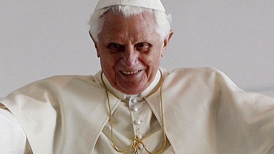 Papst Benedikt XVI.: Auf der Linie eines George W. Bush: Papst Benedikt XVI.
