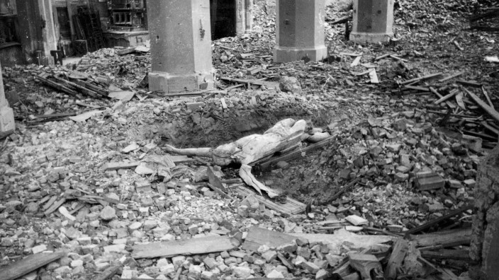 Zerstörungen in der Frauenkirche