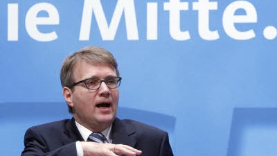 Parteien: Wo ist sie denn, die Mitte? CDU-Generalsekretär Pofalla versucht eine Beschreibung.