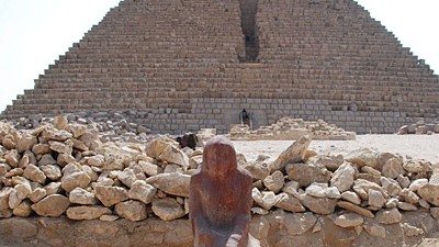 Archäologie in Ägypten: Nach vermutlich Tausenden Jahren wieder am Tageslicht: die jüngst gefundene Statue.
