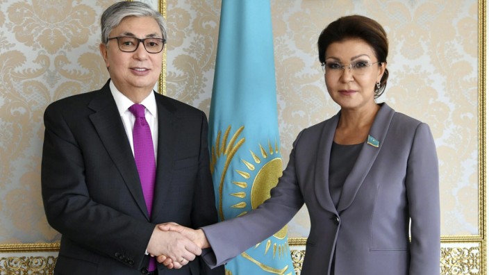Mächtigste Frau Kasachstans muss Posten räumen