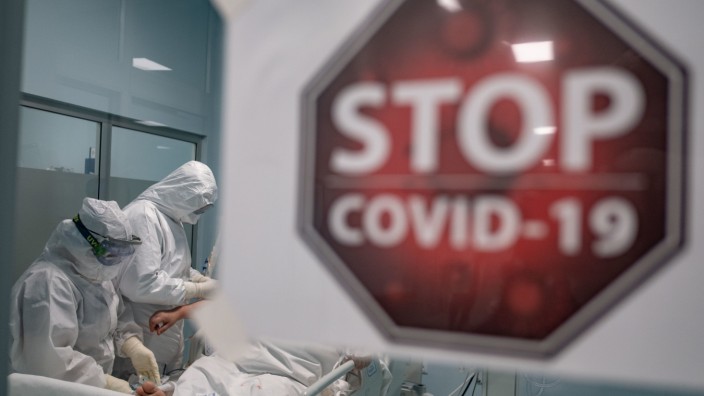 Coronavirus in der Türkei: Behandlung eines Covid-19-Patienten auf einer Intensivstation