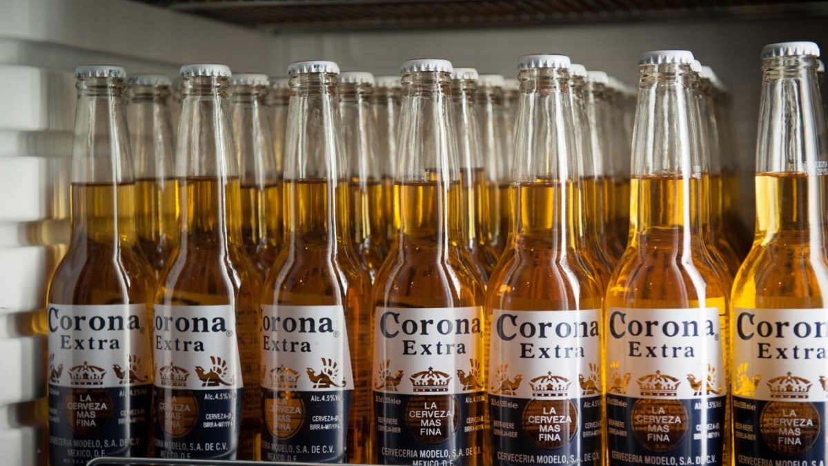 Corona Bier USA Schlüsselanhänger Fußball Mexico Meisterschale o.ä. 