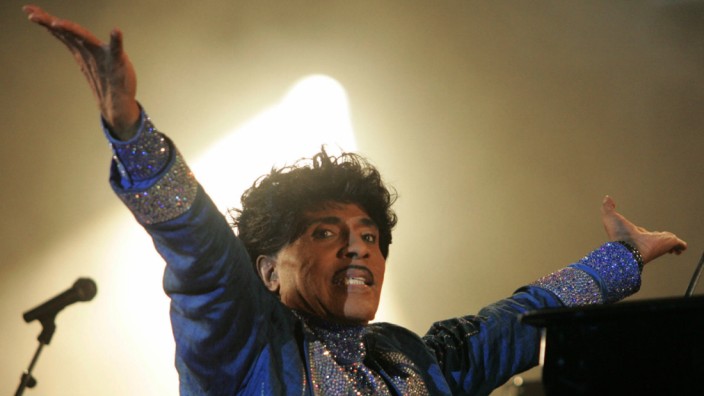 Zum Tod von Little Richard: Der Hohepriester des Kreischgesangs: Little Richard performs bei einem Auftritt in Frankreich im Jahr 2006.