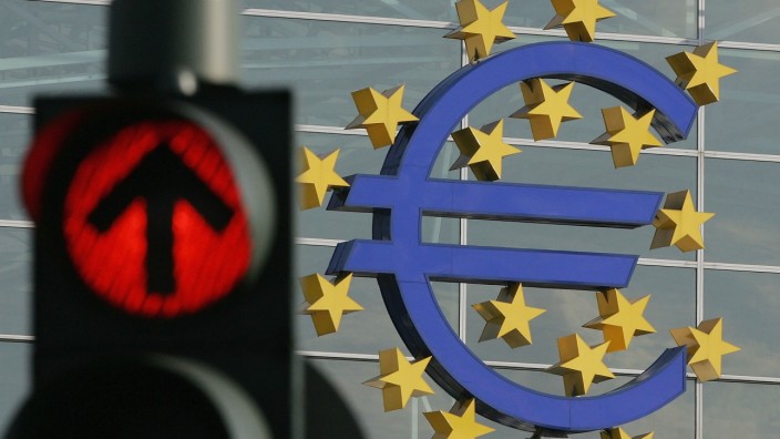 Germans Doubt the Euro