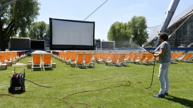 Kino: Bei "Kino am Olympiasee" finden schon nachmittags Vorstellungen statt.