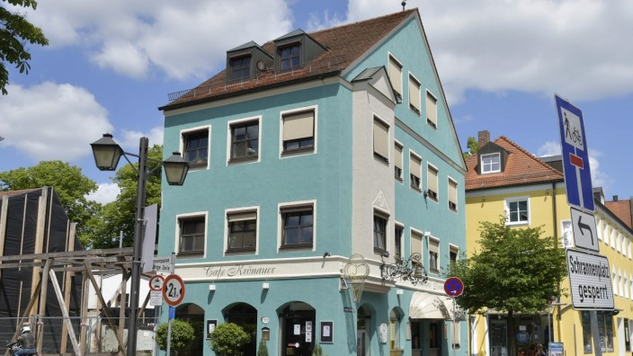 Erding: Das Café Krönauer ist in Erding eine Institution. Künftig gibt es jedoch die Eis- und Kuchenspezialitäten nur noch zum Mitnehmen.