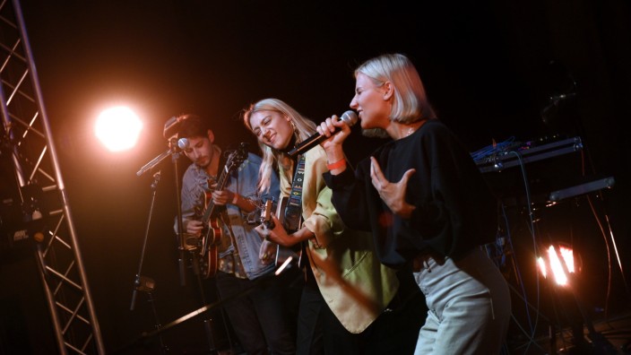 Kultur in Freising: Die Gruppe "Sweet Lemon" hat während der Corona-Pandemie ein Live-Konzert gegeben.