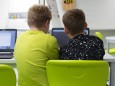 NRW will digitale Endgeräte für alle Schüler