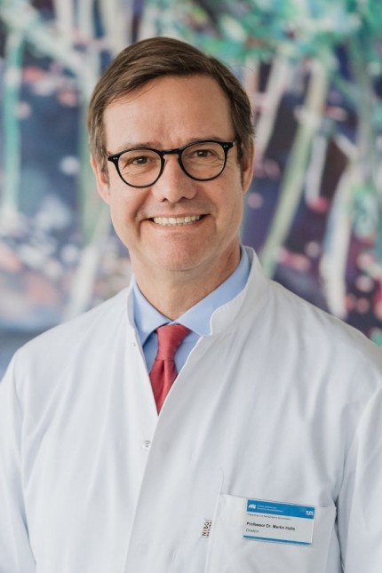 Formsache: Martin Halle leitet als ärztlicher Direktor das Institut für Sportmedizin und Sportkardiologie an der Technischen Universität München.