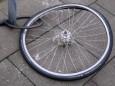 Reifen eines gestohlenenen Fahrrads