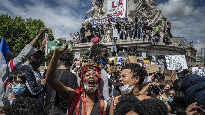Black Lives Matter Protests In Paris Highlight Case Of Adama Traore