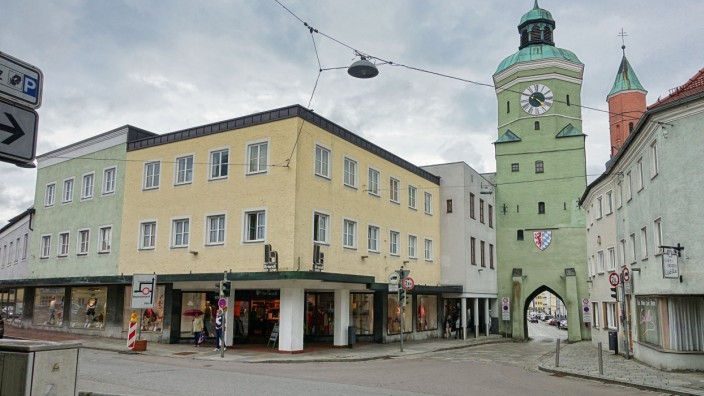 Wirtschaftskrise in Bayern: Das traditionsreiche Modehaus Brandl in Vilsbiburg gibt zum Jahresende auf.