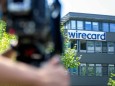 Staatsanwaltschaft bei Wirecard / Journalisten stehen vor Insolventer Konzern Wirecard in Aschheim bei München / Datum: