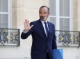 Frankreichs Regierung reicht Rücktritt ein