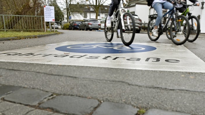 Verkehr: Schmale Straßen sollen zu Fahrradstraßen werden.